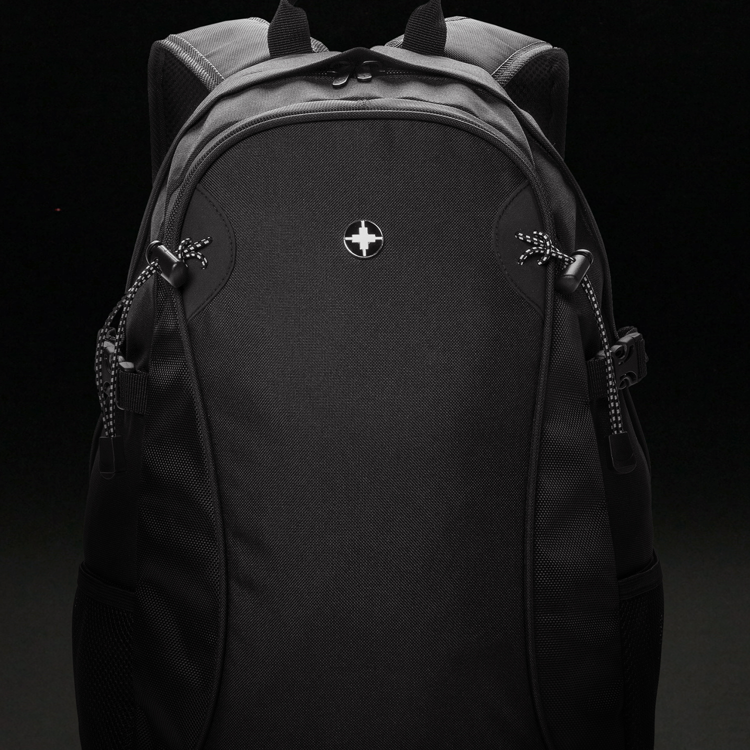 Swiss Peak Outdoor Backpack - Image 5