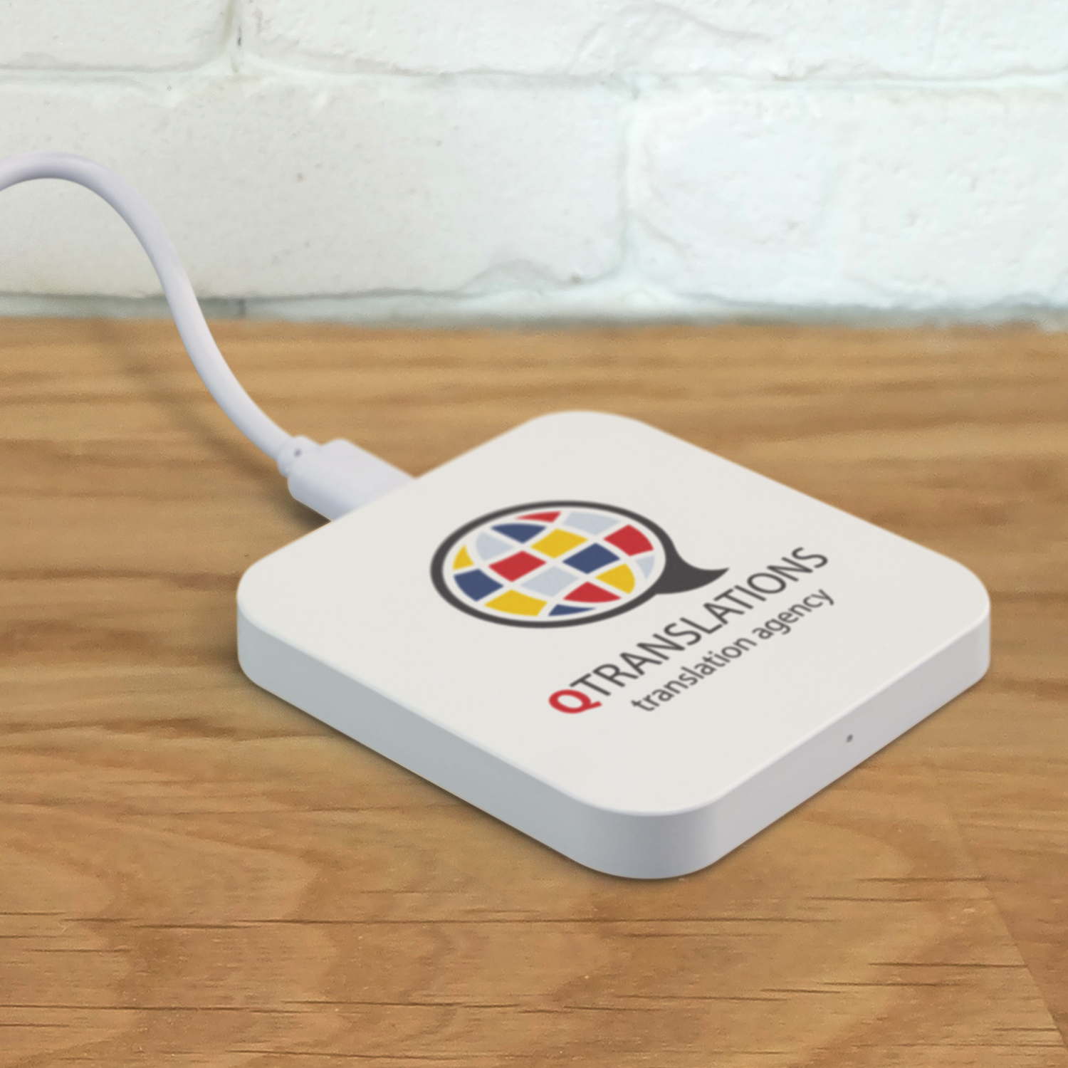 Vector Wireless Charger - Square - Image 4
