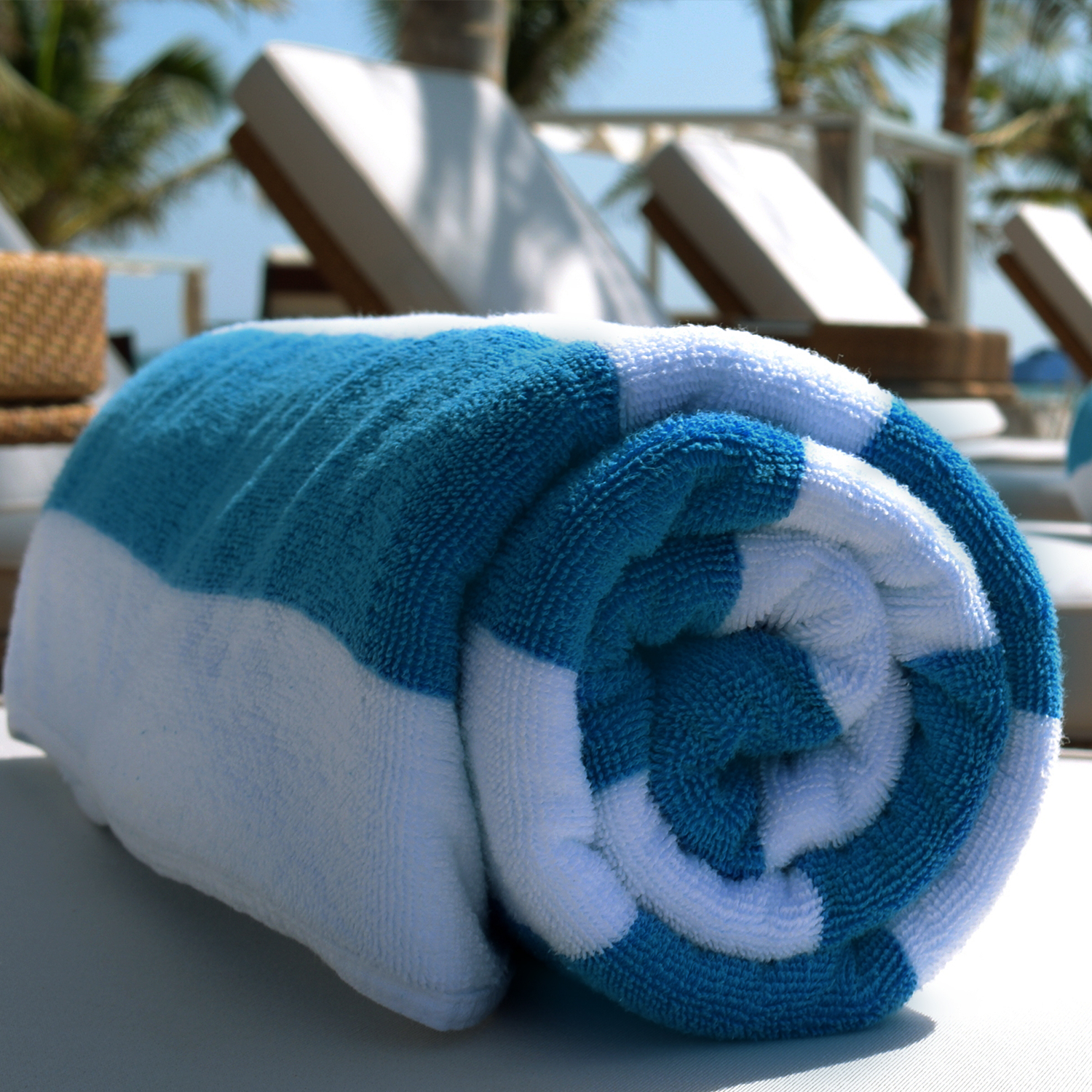 Esplanade Beach Towel - Image 7