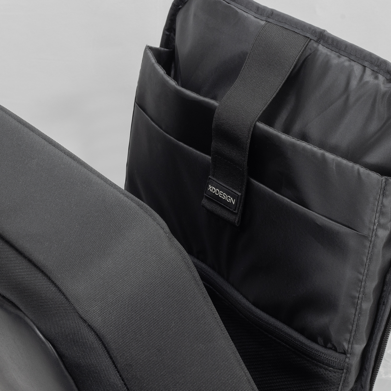 Bobby Bizz Anti-theft Backpack Briefcase - Image 6