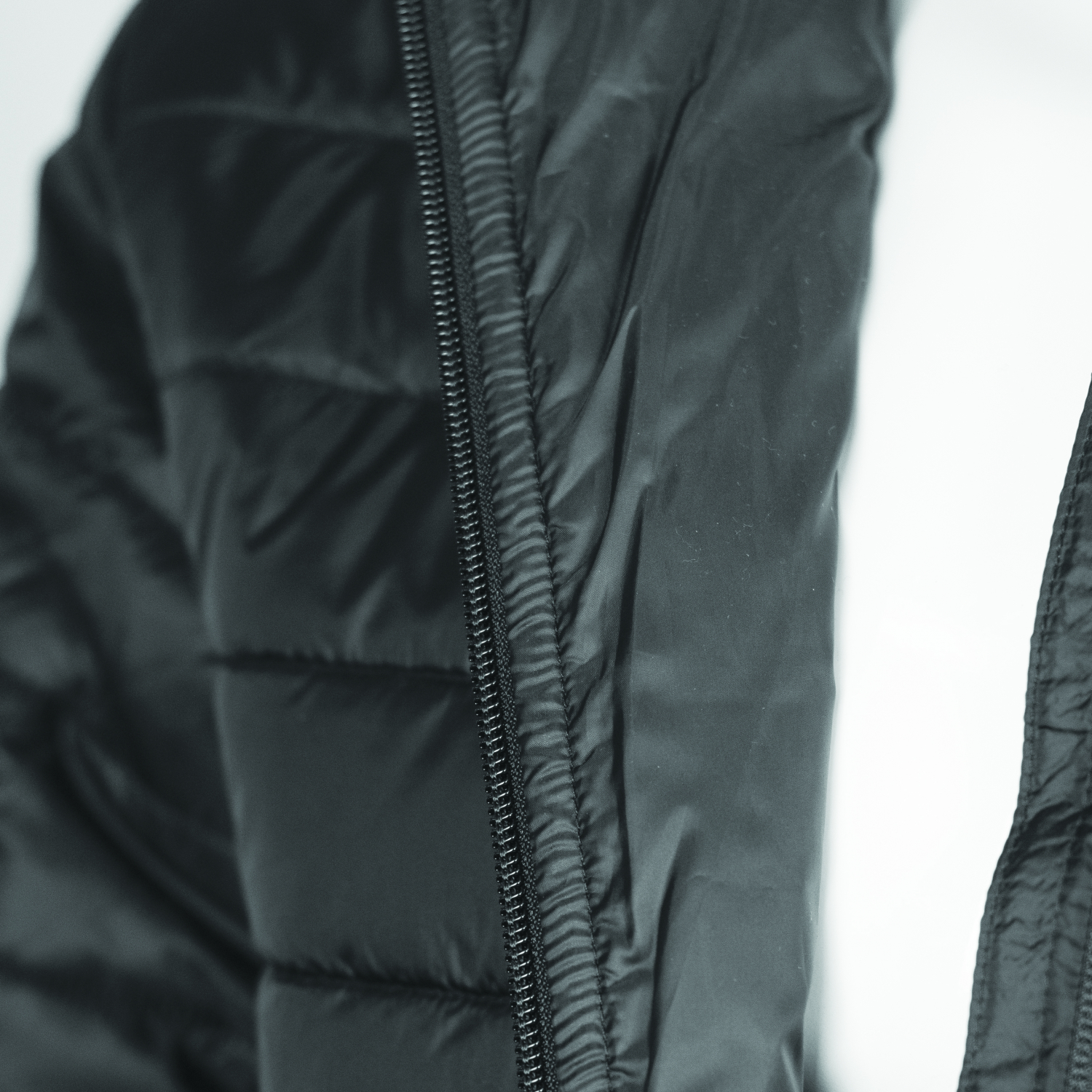 TRENDSWEAR Frazer Mens Puffer Jacket - Image 6