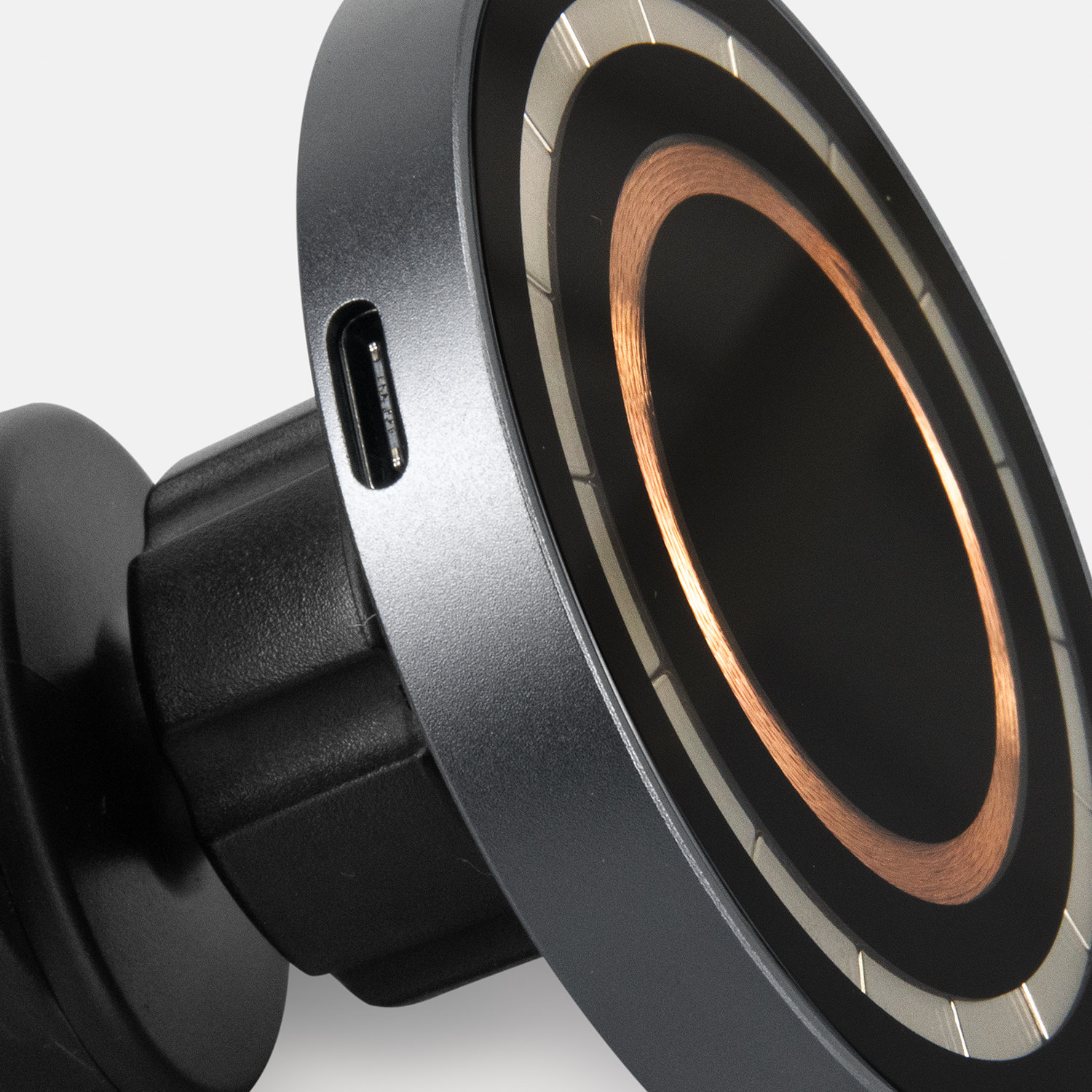 INGENIO Arc Wireless Car Charger - Image 4