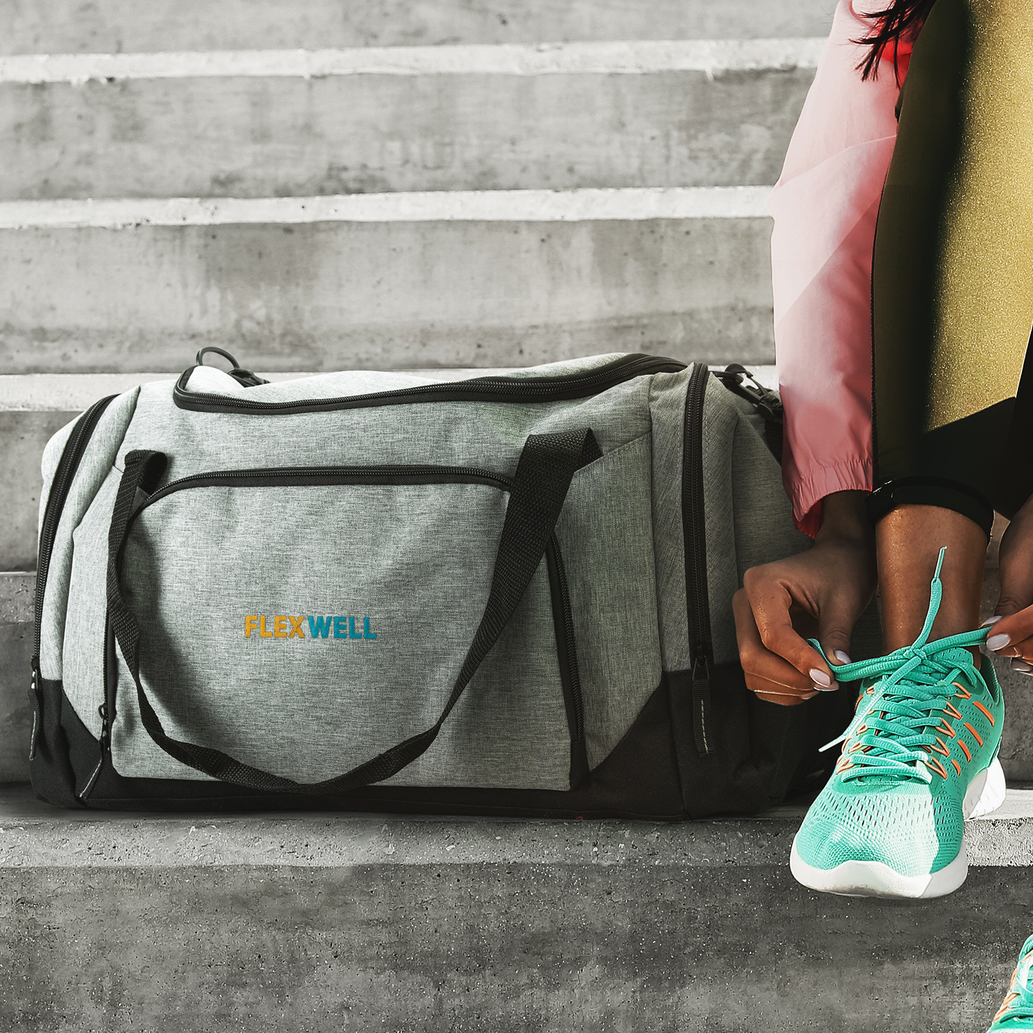 Sawyer Duffle Bag - Image 6