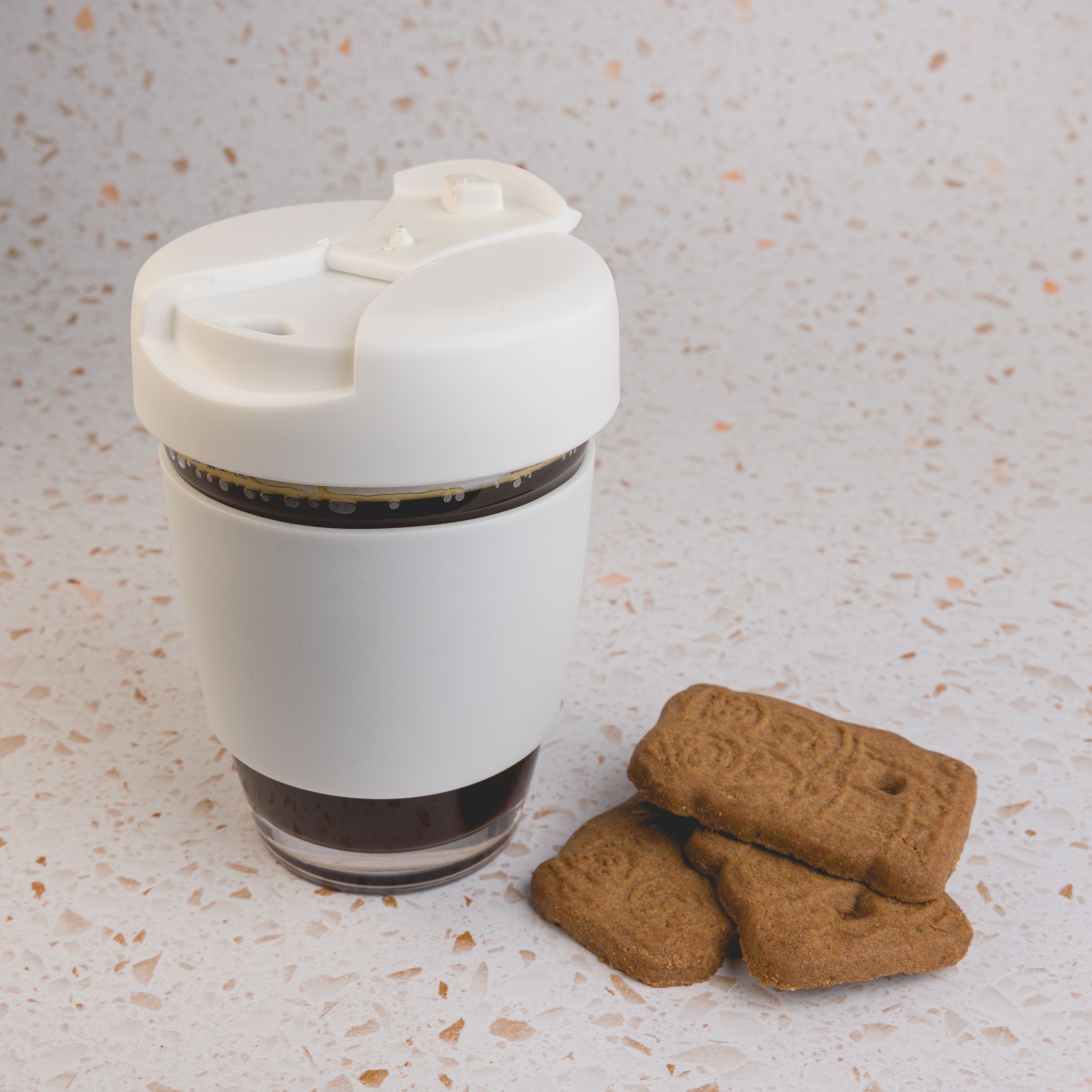 Vienna Coffee Cup / Flip Lid - Image 23
