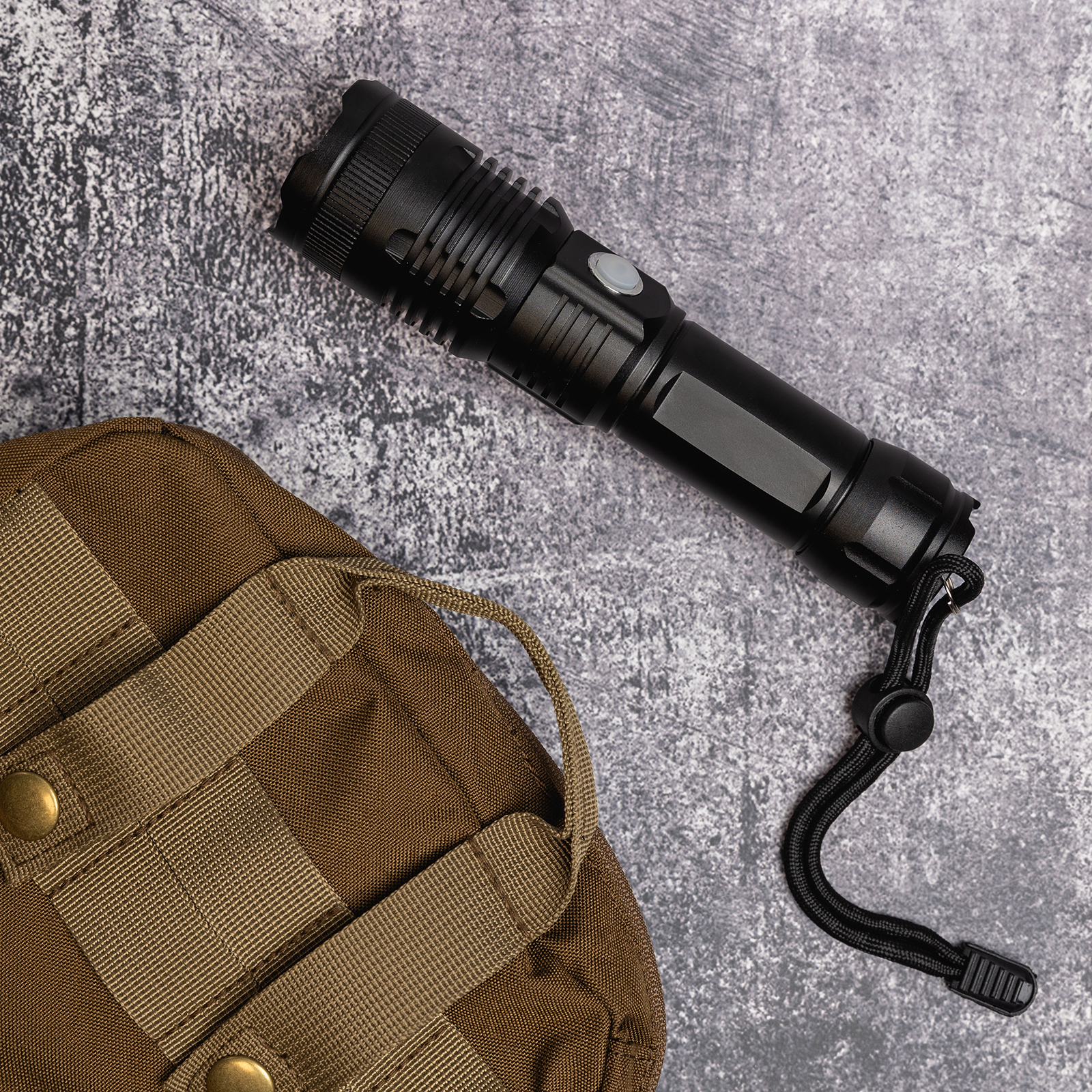 Lumi Rechargeable Torch - Image 11