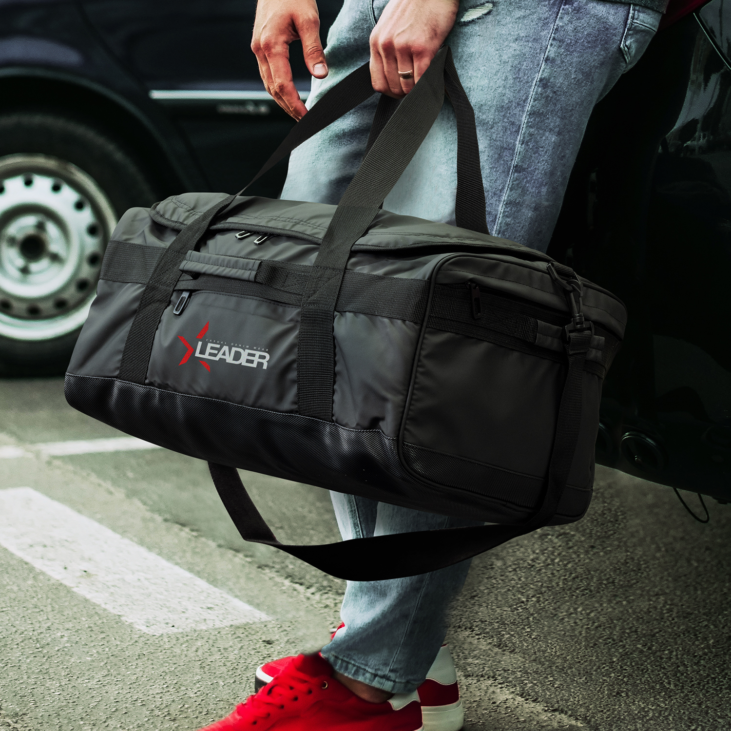 Aquinas 50L Duffle Bag - Image 6