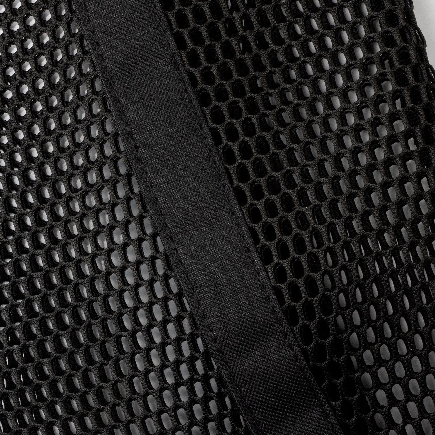 Lorna Sports Tote - Image 3