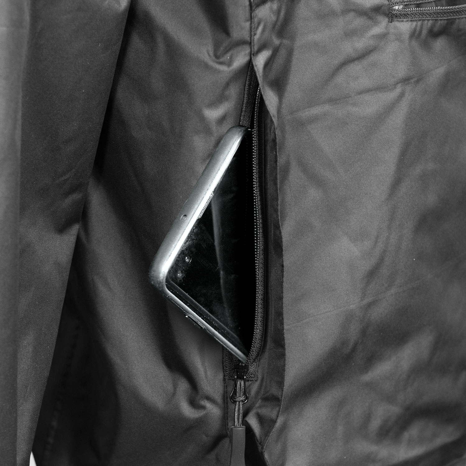 TRENDSWEAR Weston Womens Windbreaker - Image 8