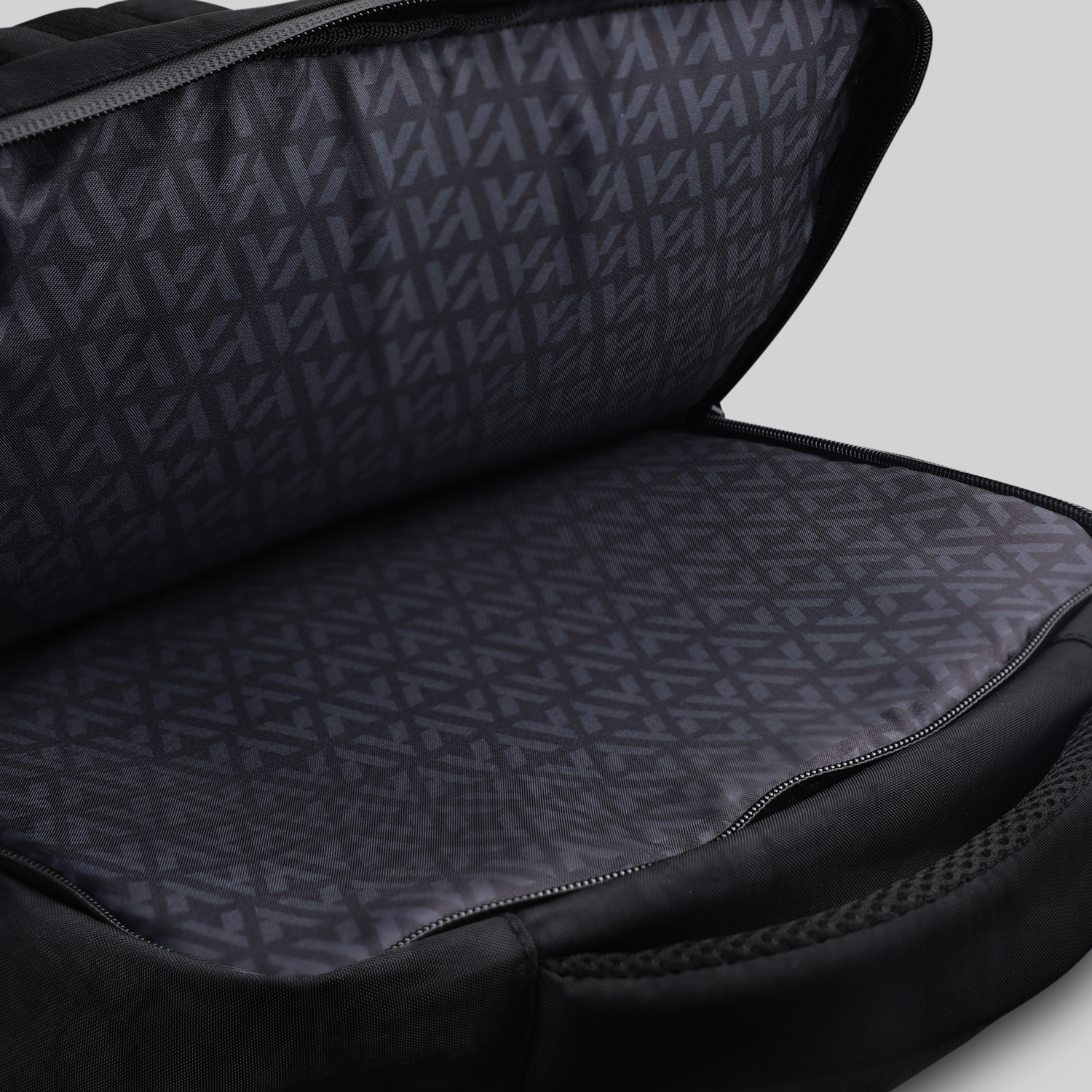 ARCHER Tasman Travel Backpack - Image 6