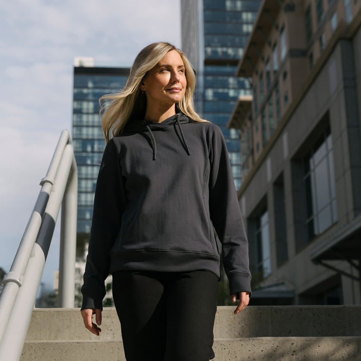 WOMEN'S STOCKTON FLEECE HOODY - Image 7