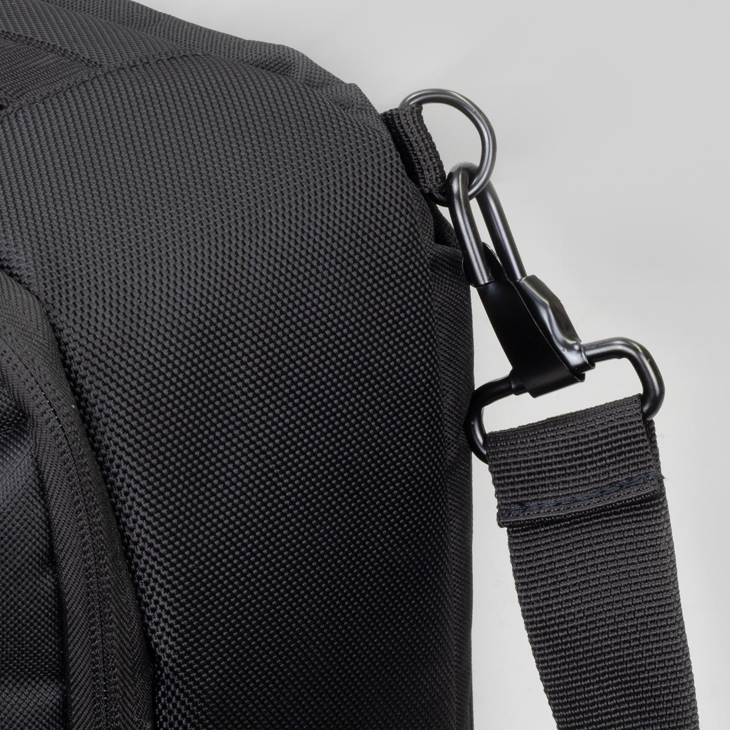 Swiss Peak Convertible Travel Backpack - Image 7
