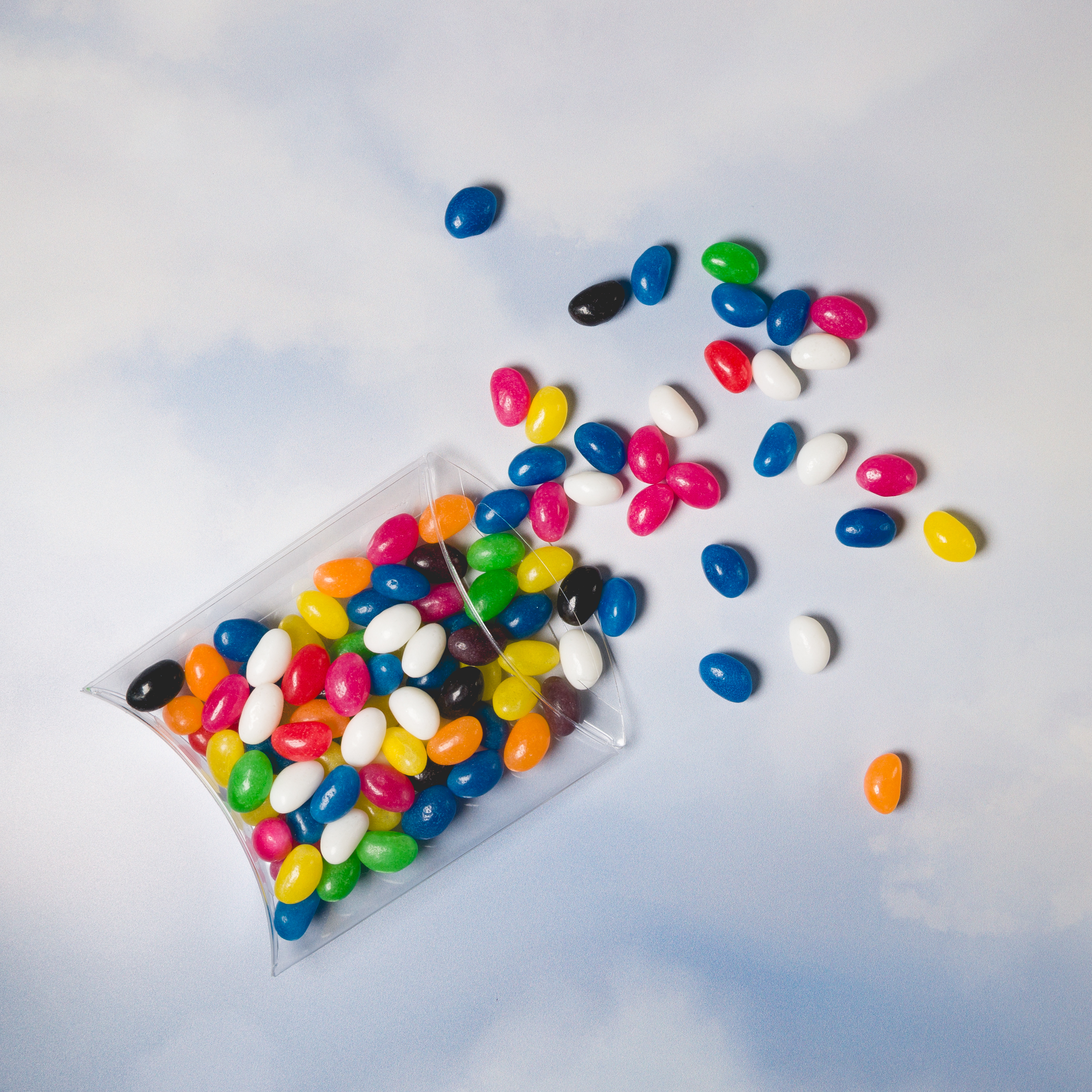 Assorted Colour Mini Jelly Beans in Pillow Pack - Image 9