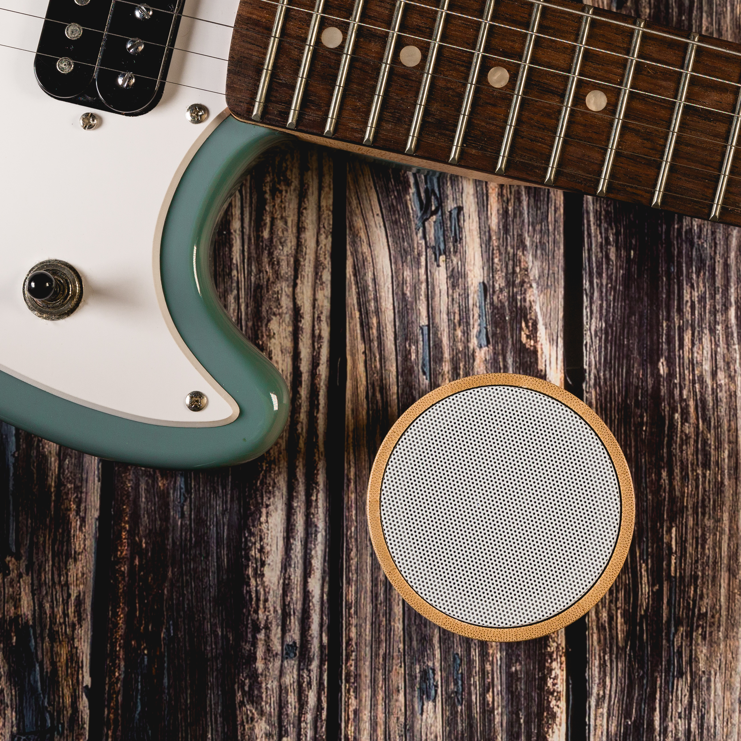 Freedom Bamboo Bluetooth Speaker - Image 6