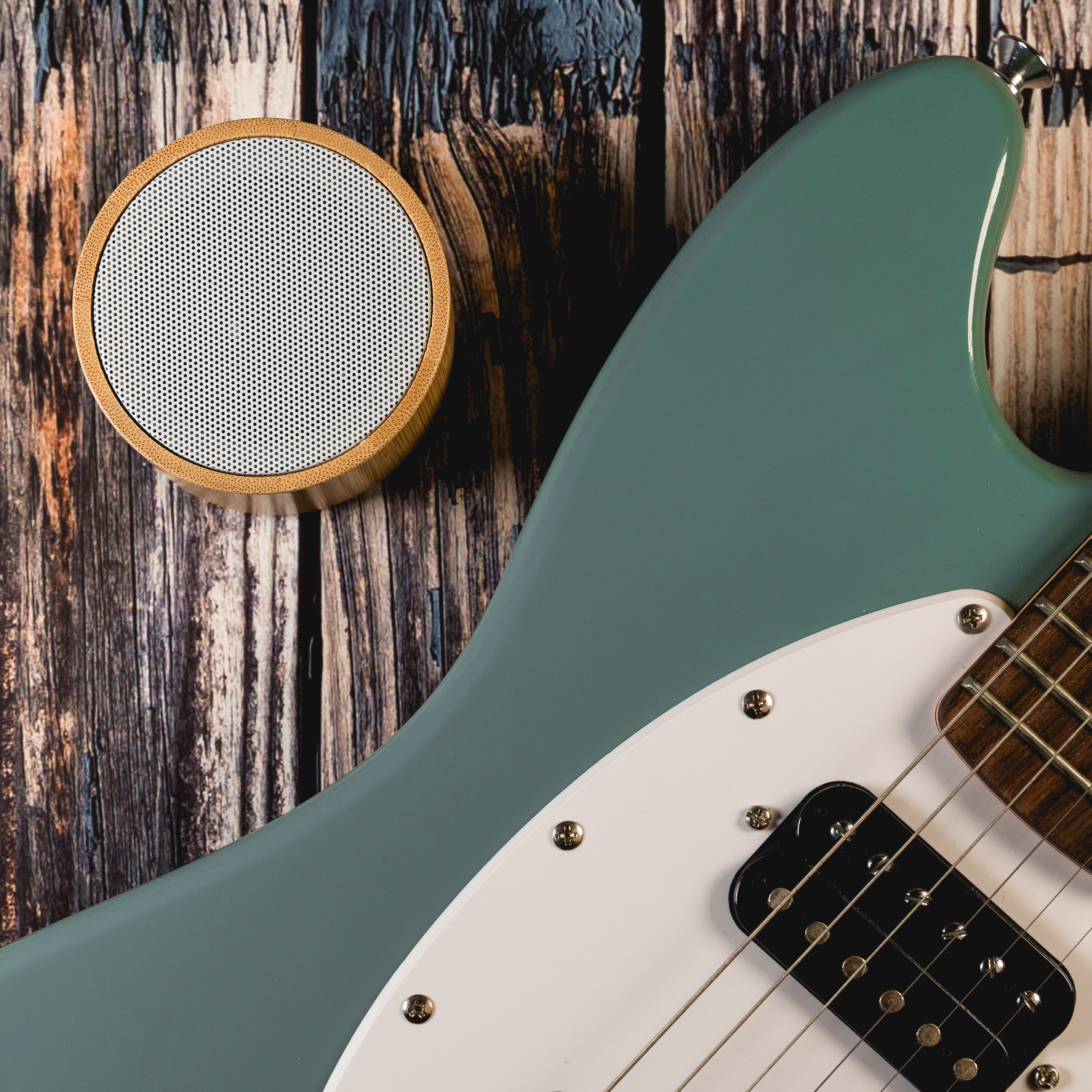 Freedom Bamboo Bluetooth Speaker - Image 8